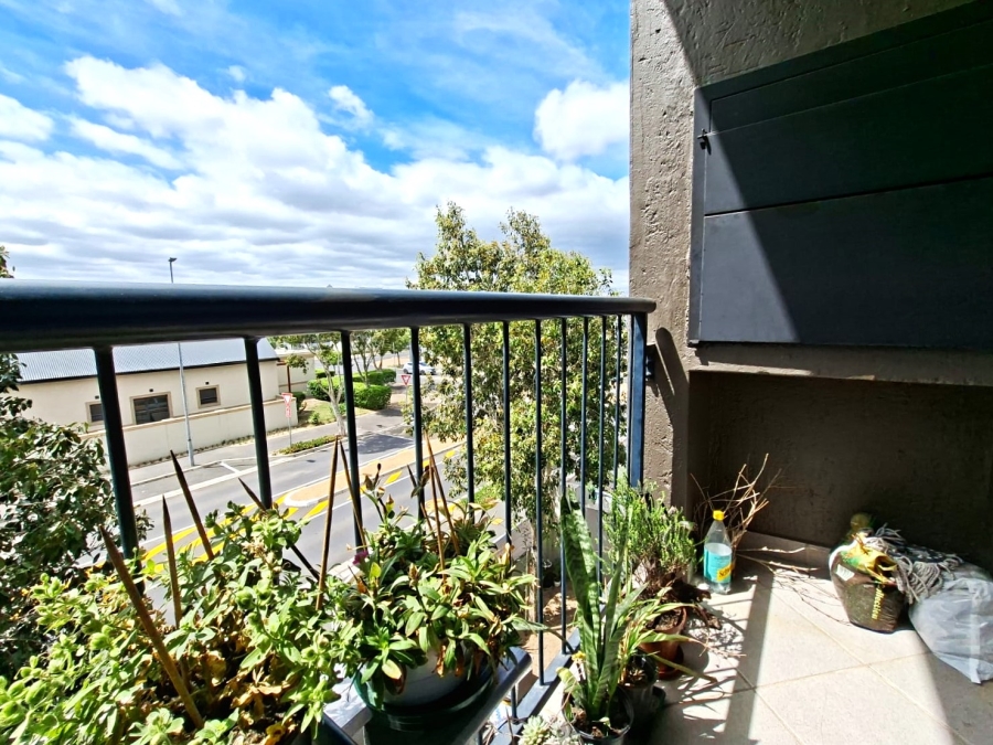 2 Bedroom Property for Sale in Buh Rein Estate Western Cape